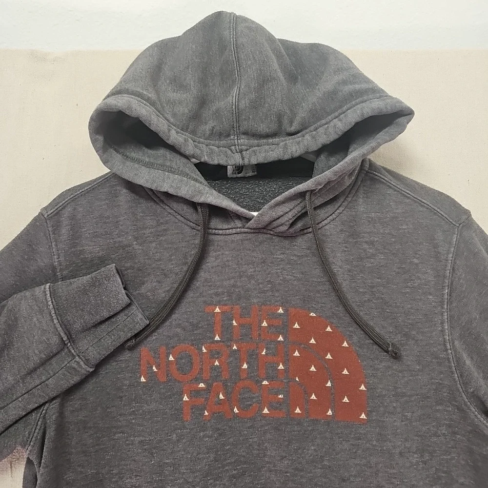 The North Face Men's Small Gray Half Dome Tent Graphic Pullover Hoodie Camping - Picture 3 of 9